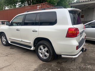 2014 Toyota Land Cruiser 200 Series Рестайлинг 1, белый, 3550000 рублей, вид 4