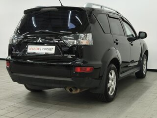 2010 Mitsubishi Outlander II Рестайлинг, чёрный, 849000 рублей, вид 5