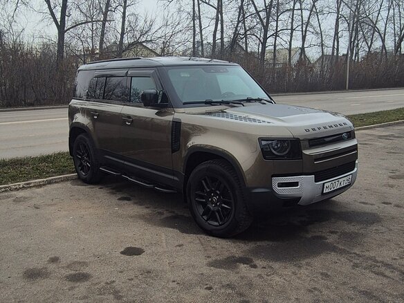 2021 Land Rover Defender 110 II, коричневый, 7000000 рублей - вид 4