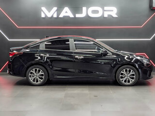 2020 Kia Rio IV Рестайлинг, чёрный, 1870000 рублей, вид 4