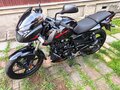 2022 Bajaj Pulsar 180, чёрный - вид 2