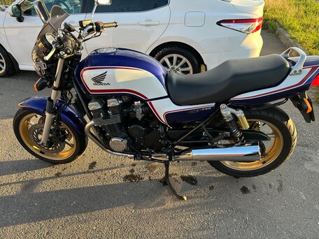 2005 Honda CB 750, голубой, 370000 рублей, вид 4