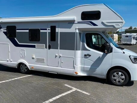2022 Renault Master, белый, 5850000 рублей, вид 4