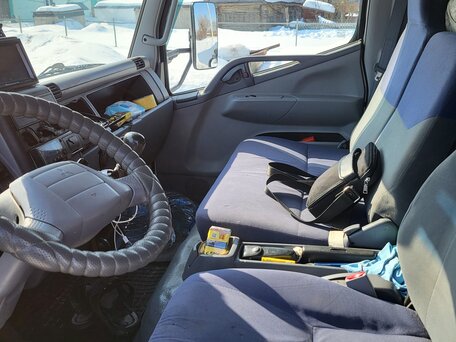 2013 Fuso (Mitsubishi) Canter, белый, 2500000 рублей, вид 3