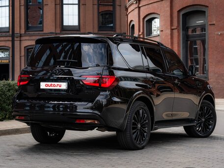 2018 Infiniti QX80 I Рестайлинг 2, чёрный, 3990000 рублей, вид 2