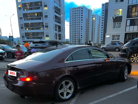 2007 Mercedes-Benz CLS 350 I (C219), пурпурный, 1050000 рублей, вид 2
