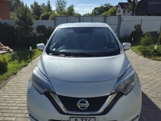 2017 Nissan Note II Рестайлинг, белый, 810000 рублей, вид 1