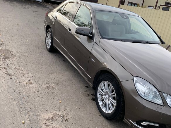 2010 Mercedes-Benz E-Класс 250 5G-Tronic IV (W212, S212, C207), серый, 1400000 рублей - вид 5