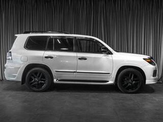2015 Lexus LX 570 III Рестайлинг, белый, 5279000 рублей, вид 5