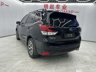 2023 Subaru Forester V Рестайлинг, чёрный, 2450666 рублей, вид 4