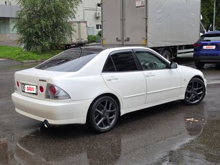 2003 Toyota Altezza, белый, 850000 рублей, вид 4