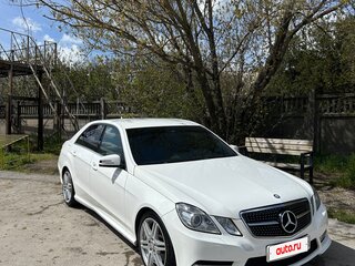 2013 Mercedes-Benz E-Класс 200 7G-Tronic IV (W212, S212, C207), белый, 1450000 рублей, вид 4