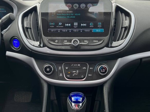 2017 Chevrolet Volt II, синий, 1220000 рублей - вид 17