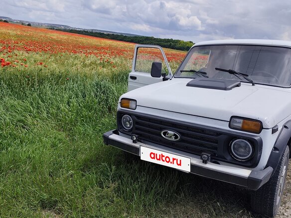 2003 Lada (ВАЗ) 2121 (4x4) I Рестайлинг, белый - вид 2
