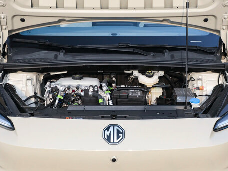 2026 MG 4 EV 53.95 kWh II, бежевый, 1950000 рублей, вид 5