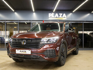 2021 Volkswagen Touareg III, красный, 4769000 рублей, вид 5
