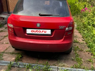 2012 Skoda Fabia II Рестайлинг, красный, 650000 рублей, вид 3