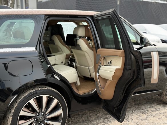 2026 Land Rover Range Rover P615 MHEV V, чёрный, 31000000 рублей - вид 12