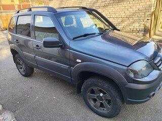 2020 Lada (ВАЗ) Niva Off-road, серый, 975000 рублей, вид 2