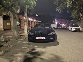 2016 BMW 7 серии Long 740Li xDrive VI (G11/G12), синий, 3000000 рублей, вид 2