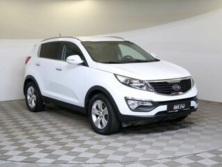 2011 Kia Sportage III, белый, 945000 рублей, вид 3