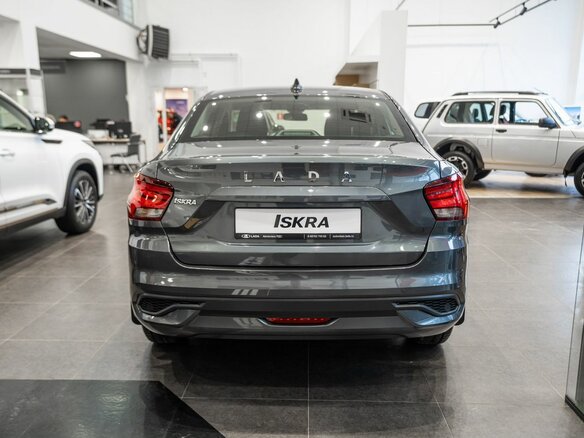 2026 Lada (ВАЗ) Iskra, серебристый - вид 6