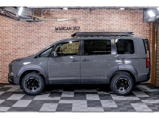 2022 Mitsubishi Delica D:5 I Рестайлинг, серый, 2800555 рублей, вид 2