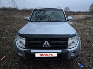 2007 Mitsubishi Pajero IV, серебристый, 1220000 рублей, вид 2