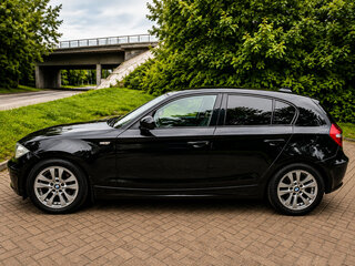 2011 BMW 1 серии 118i I (E81/E82/E87/E88) Рестайлинг, чёрный, 830000 рублей, вид 5