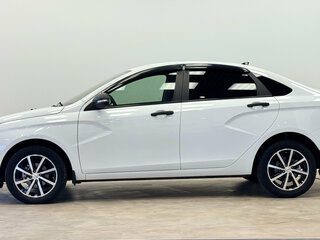2024 Lada (ВАЗ) Vesta I Рестайлинг (NG), белый, 1385000 рублей, вид 2