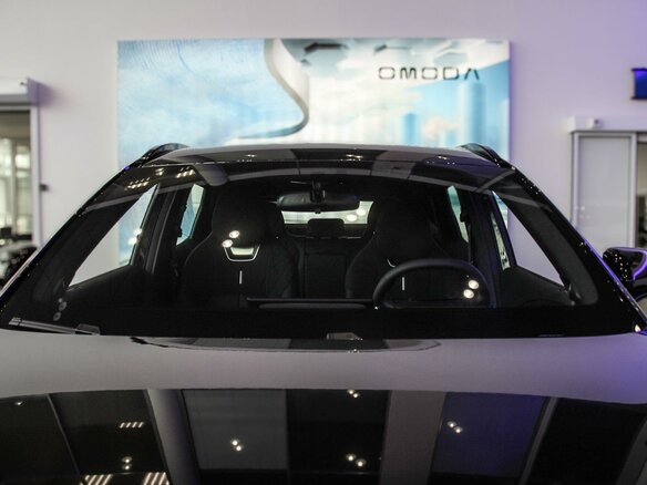 2026 Omoda C7, чёрный - вид 35