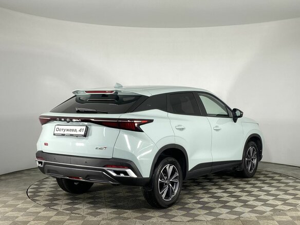 2024 Omoda C5 I, зелёный, 1795000 рублей - вид 4