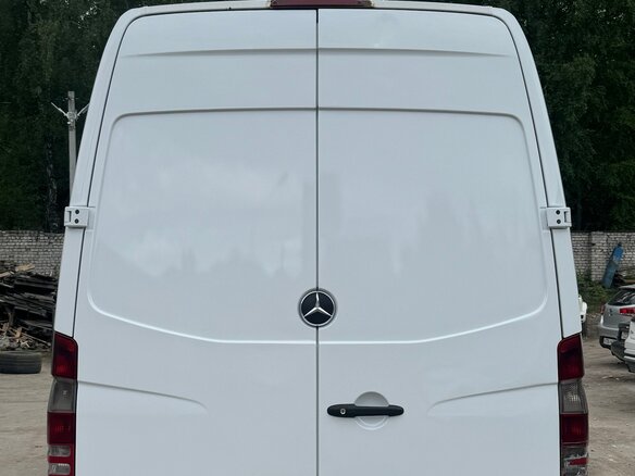 2011 Mercedes-Benz Sprinter, белый, 1800000 рублей - вид 6