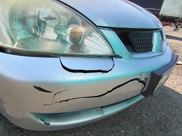 2005 Mitsubishi Lancer IX Рестайлинг, серебристый, 350000 рублей - вид 5