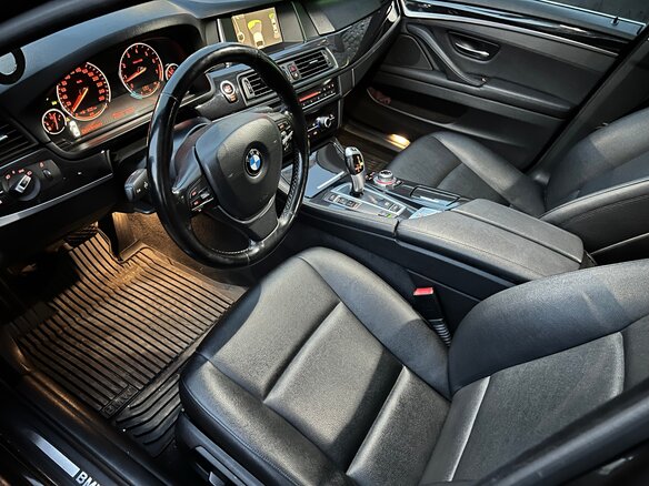 2014 BMW 5 серии 520i VI (F10/F11/F07) Рестайлинг, коричневый, 1680000 рублей - вид 9