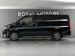 2021 Toyota HiAce H300, чёрный, 8850000 рублей, вид 4