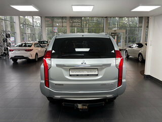 2019 Mitsubishi Pajero Sport III, серебристый, 2265000 рублей, вид 5