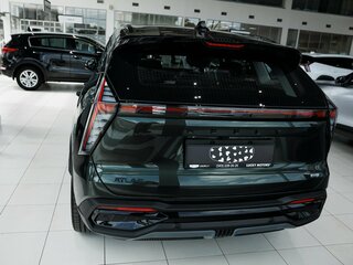 2026 Geely Atlas II, зелёный, 4119990 рублей, вид 5