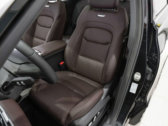 2025 Chery Tiggo 7L I, чёрный - вид 6