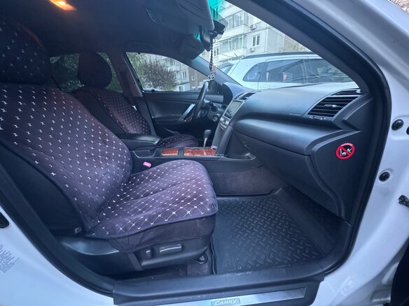 2009 Toyota Camry VI (XV40) Рестайлинг, белый, 1150000 рублей - вид 11