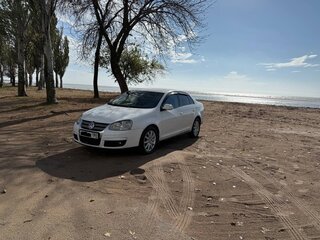 2010 Volkswagen Jetta V, белый, 709000 рублей, вид 2