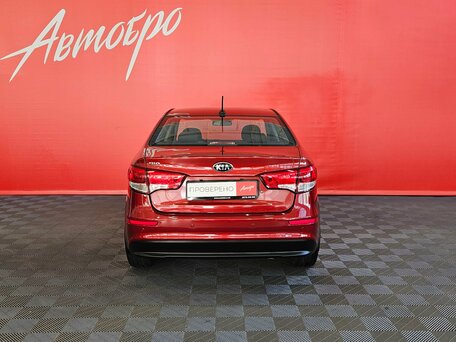 2017 Kia Rio III Рестайлинг, красный, 1009000 рублей, вид 4