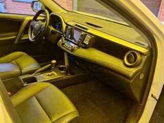 2019 Toyota RAV4 IV (XA40) Рестайлинг, белый, 2900000 рублей, вид 5