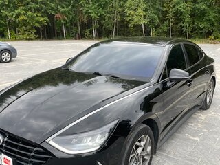 2020 Hyundai Sonata VIII (DN8), чёрный, 2240000 рублей, вид 4