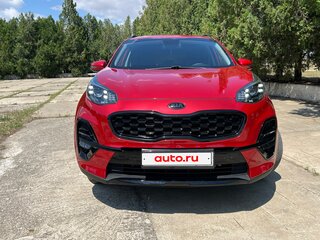 2021 Kia Sportage IV Рестайлинг, красный, 2250000 рублей, вид 2