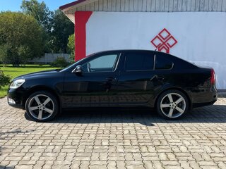 2009 Skoda Octavia II (A5) Рестайлинг, чёрный, 600000 рублей, вид 5