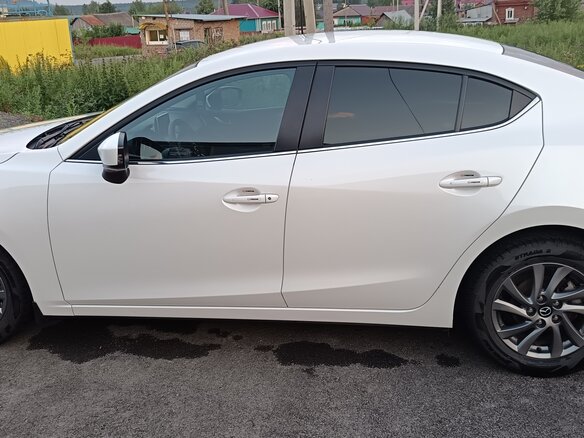 2014 Mazda 3 III (BM), белый, 1370000 рублей - вид 8