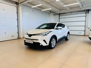 2019 Toyota C-HR I, белый, 2129000 рублей, вид 2