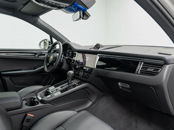 2026 Porsche Macan I Рестайлинг 2, серый, 12245000 рублей - вид 14