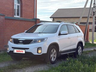 2018 Kia Sorento II Рестайлинг, белый, 2070000 рублей, вид 1